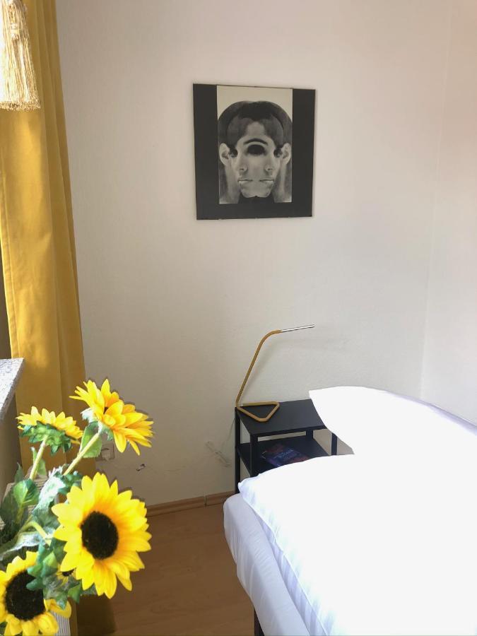 Zentraler Geht Es Kaum - In Koeniglicher Nachbarschaft! Ludwigsburg Eksteriør bilde